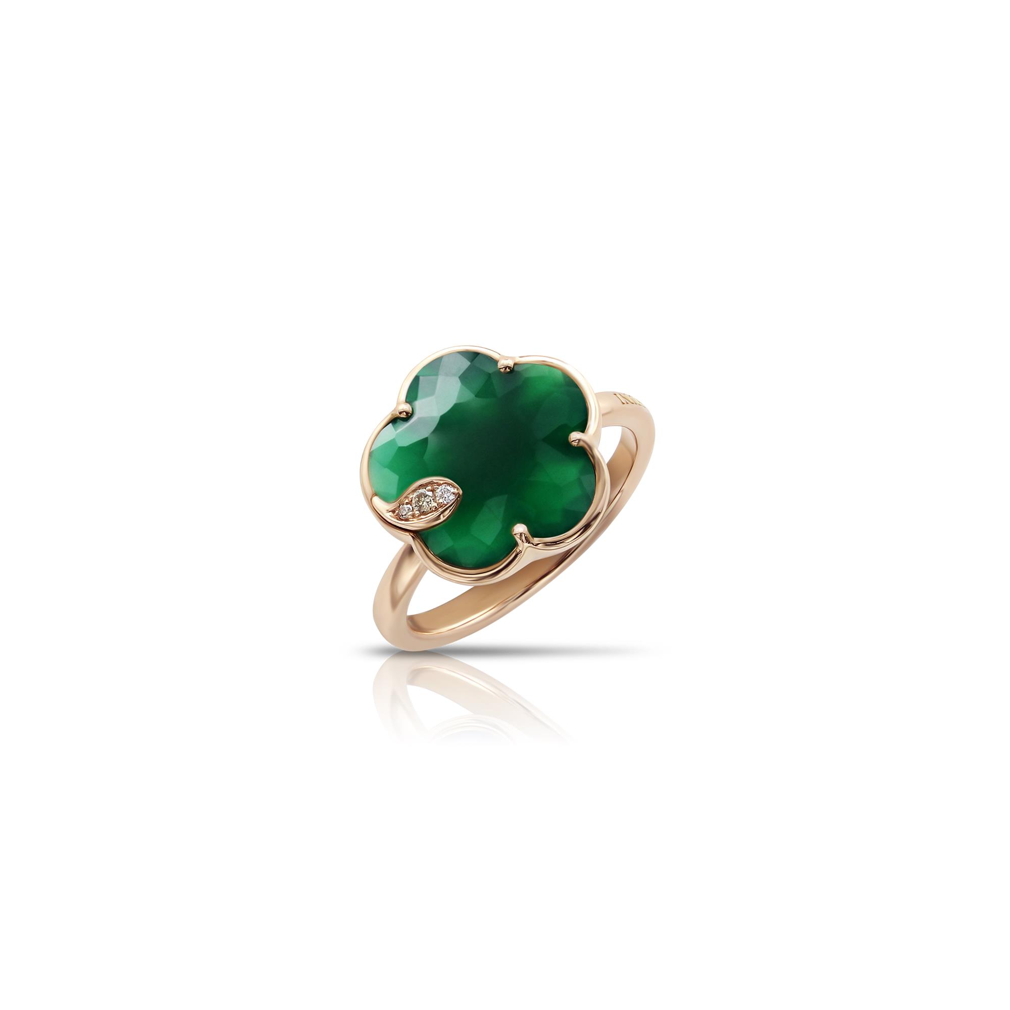 Petit Joli Ring in 18k Rose Gold with Green Agate and Diamonds Petit Joli Ring in 18k Rose Gold with Green Agate and Diamonds