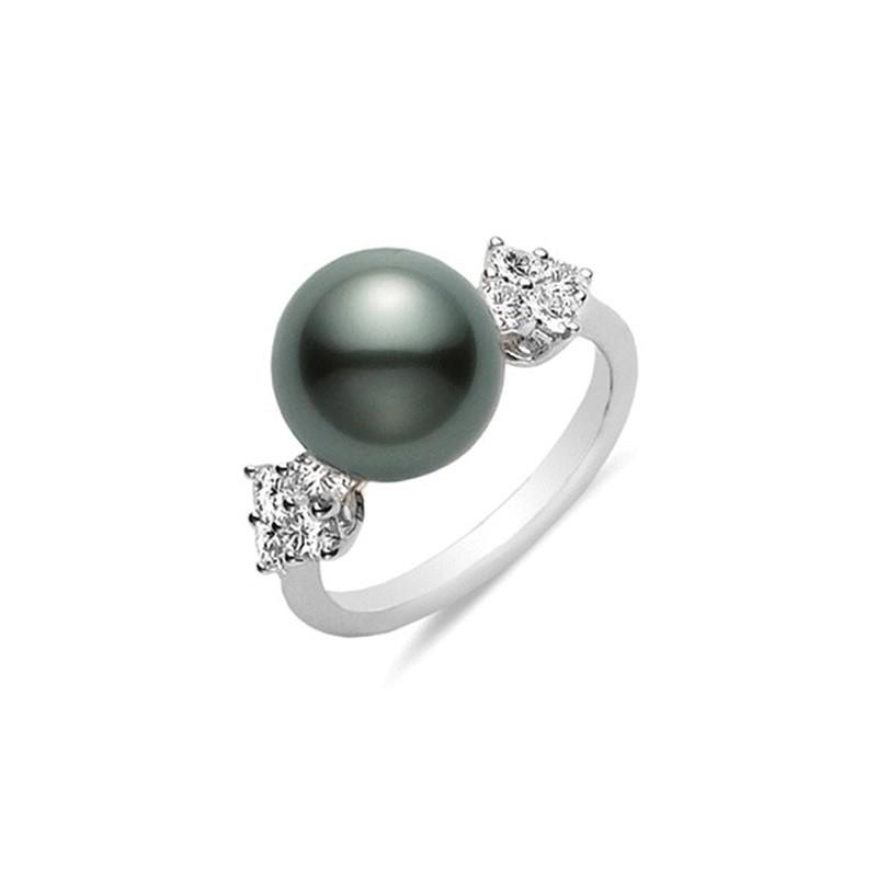 Ring in 18k White Gold with South Sea Black Pearl 10mm(1) and Diamonds.