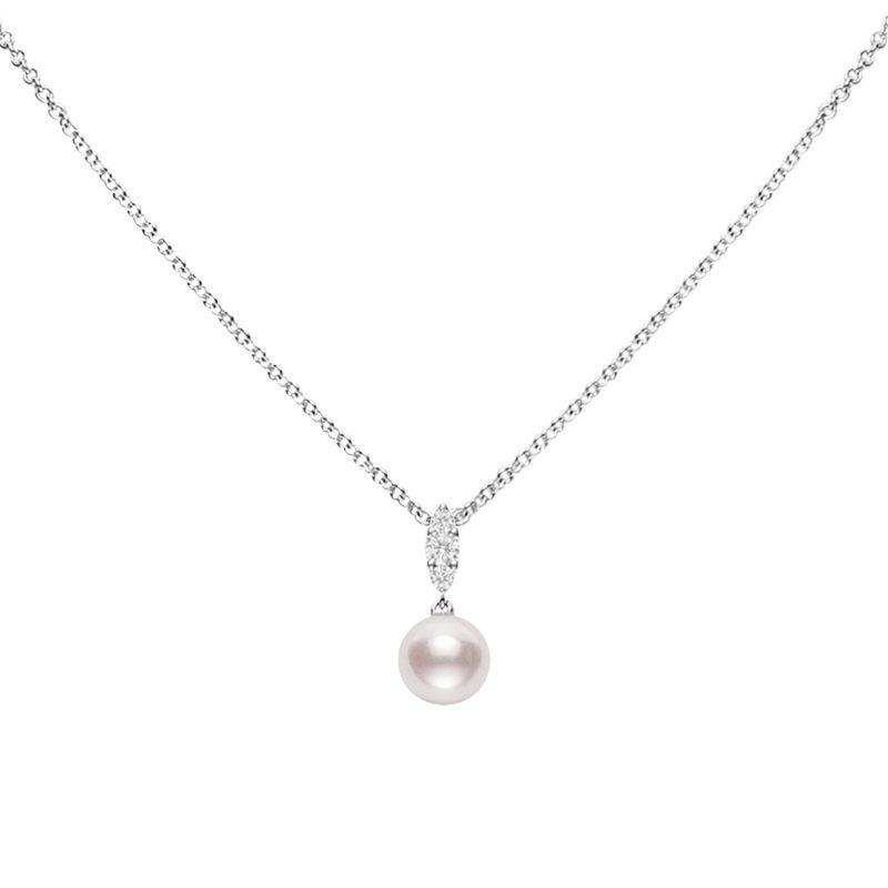 Necklace in 18k White Gold with Pearl 7-7.5mm(1) and Diamonds. Necklace in 18k White Gold with Pearl 7-7.5mm(1) and Diamonds.